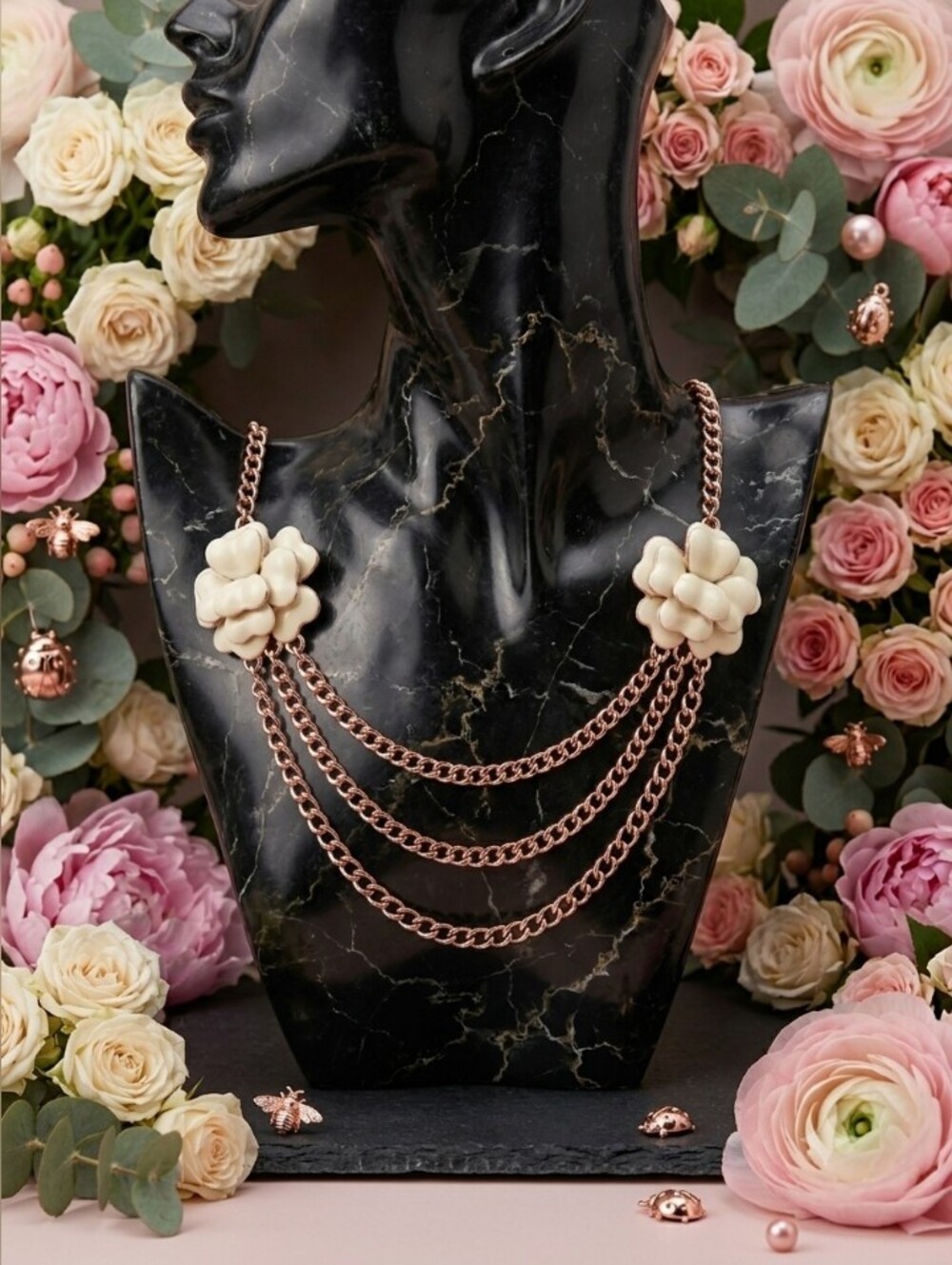 Vintage Enamel Flower Chain Statement Necklace - Stunning 🩷 - Picture 2 of 4